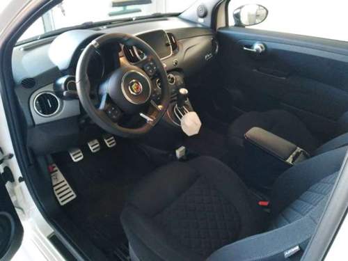 Abarth Interieur