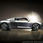 Moderne Mittelmotor Optik beim R8