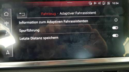 MMI nach "Adaptiver Fahrassistent" gedrü