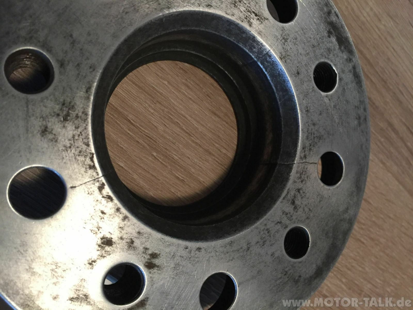 Spurplatten SCC Risse