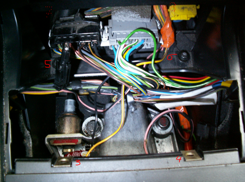 Konsole-3-x-2-schrauben-t20-t25-vorne