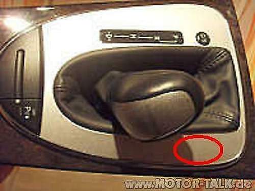 Console-1