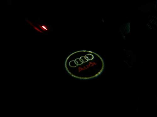 Audi LED Beamer