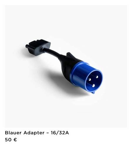 Blauer Starkstromadapter