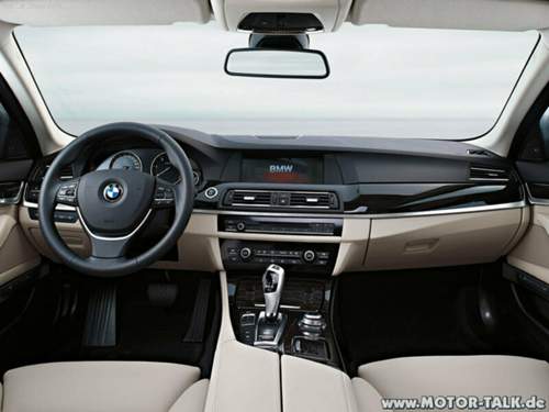 Bmw-5-series-2011-800x600-wallpaper-28