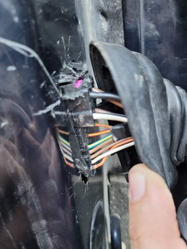 Beifahrerseite Stecker in A-Säule