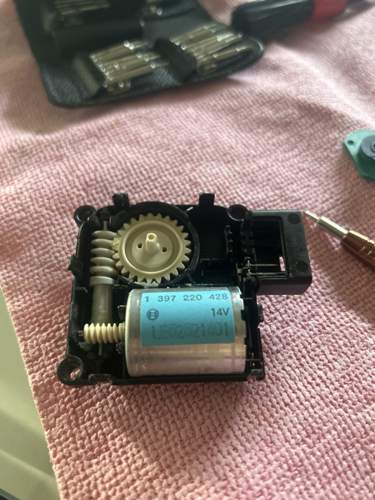 V113