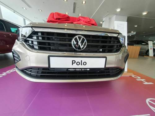 Polo 6 front