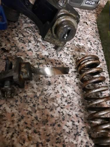 Riemenspanner gerissen.jpg