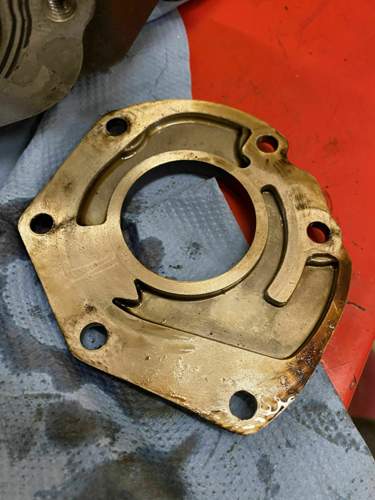 Alter öl pumpen deckel 210000km gelaufen