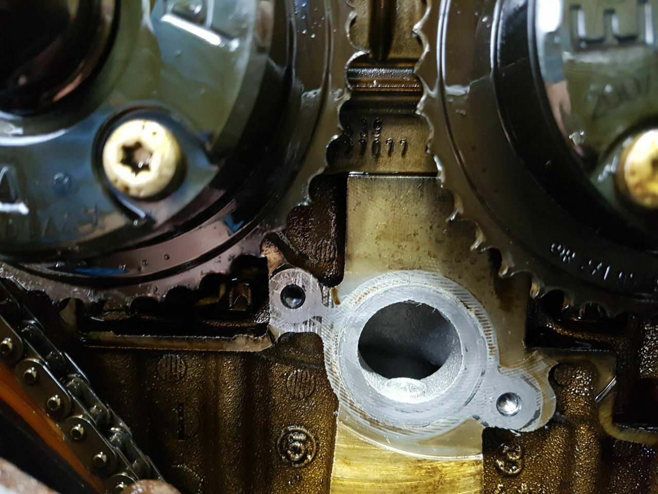 Steuerkette? Spanner? E 200 Kompressor