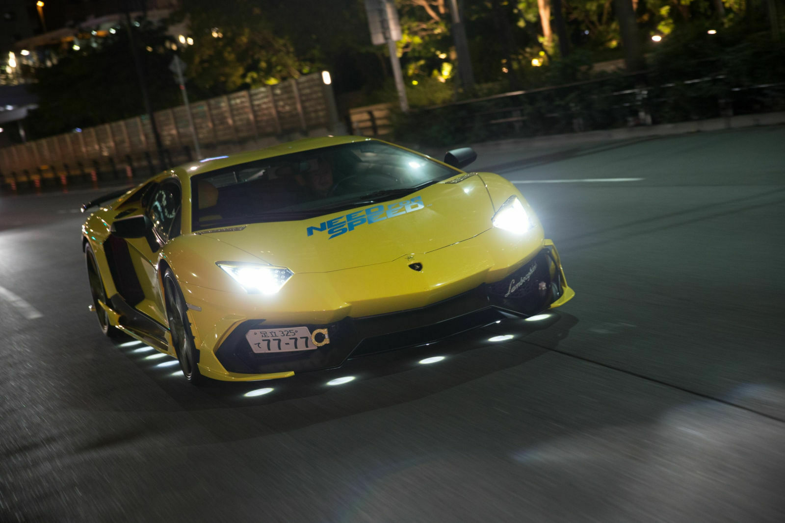 Wenn es auf Tokios Straßen ruhiger wird, lässt Morohoshi seine Lambos aus der Garage