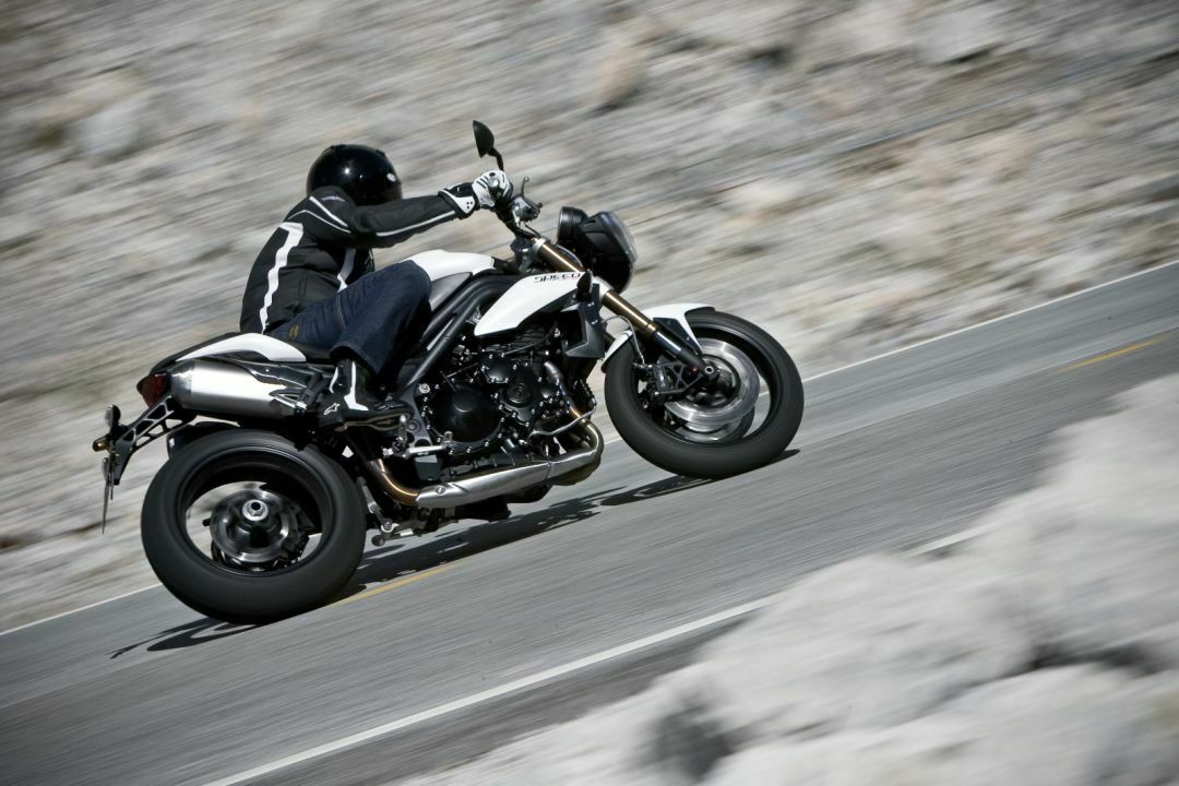 Triumph Speed Triple 2011