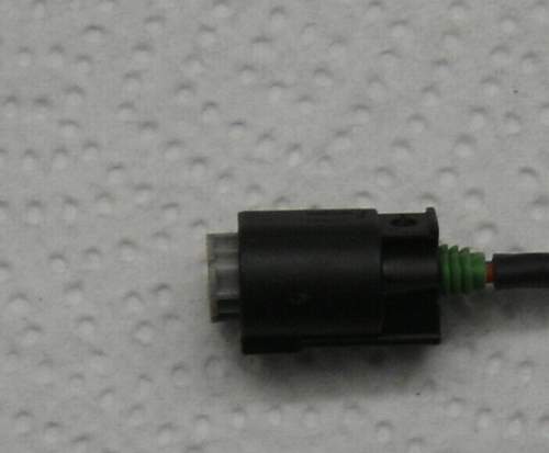 Stecker-a2105402081-2