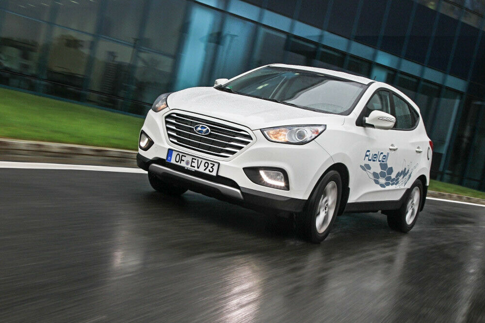 Erste Fahrt im Hyundai iX35 Fuel Cell: Das SUV geht als erstes Wasserstoff-Fahrzeug in die Serienproduktion