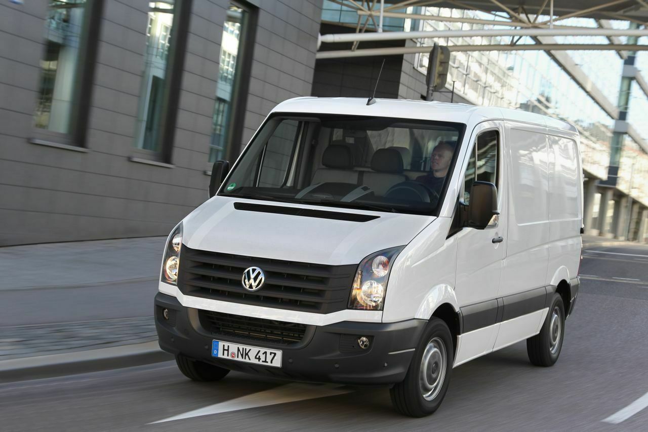 Der aktuelle Crafter entspricht bis auf Motor und Getriebe dem Mercedes Sprinter. Beim Nachfolger wird das anders