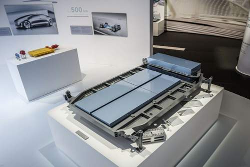 Elektromobilität: Noch in diesem Jahr will Daimler eine komplett neue Plattform vorstellen. Die Serienversion folgt "in diesem Jahrzehnt"