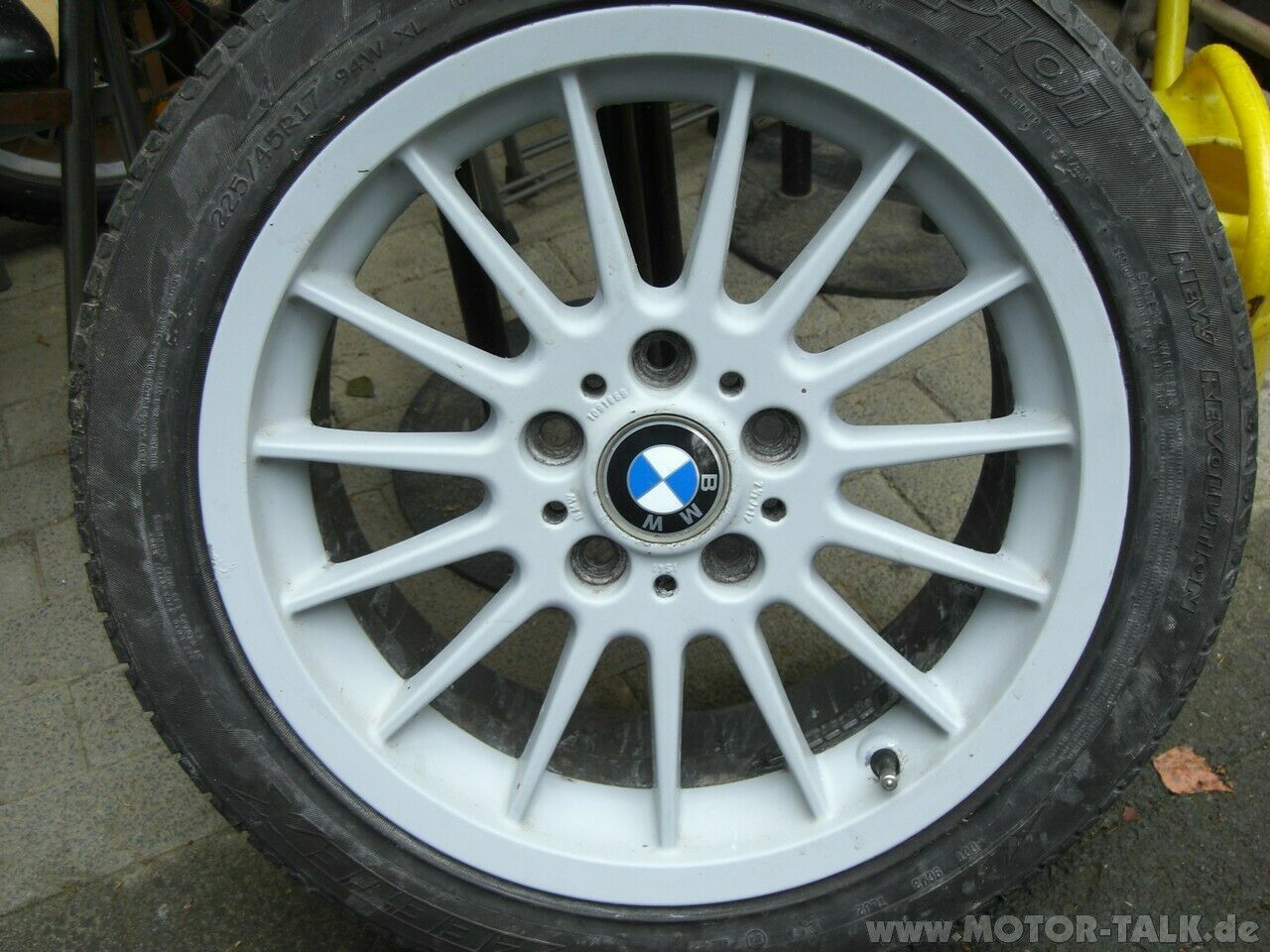 Styling 32 Felgen mit Spraydose lackiert - ich habs getan!