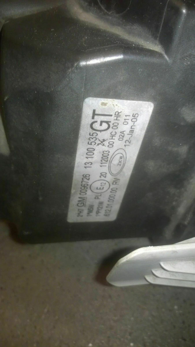 Suche Anleitung Scheinwerfer einstellen...