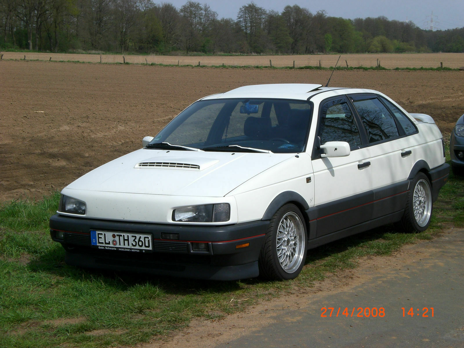Suche Bilder mit 40/40 Fahrwerken.........