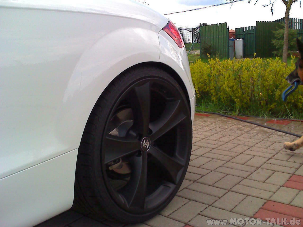 Suche Felgen (evtl. S8 9x20", innen grau > auch gebraucht!)