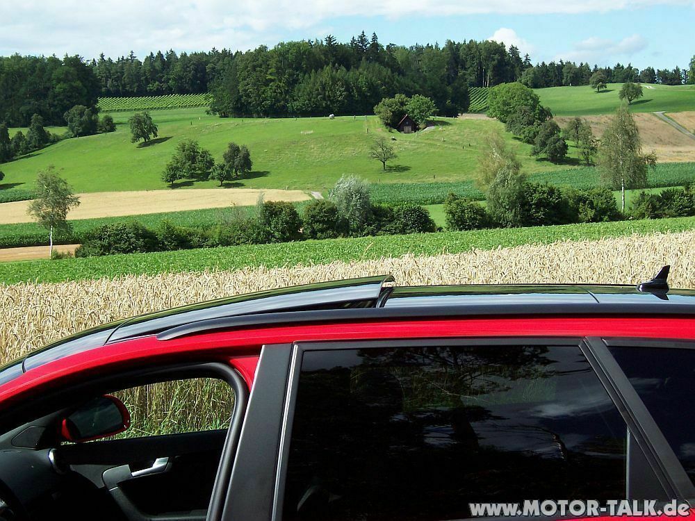 SUCHE Fotos von S3 Sportback in BRILLIANTROT