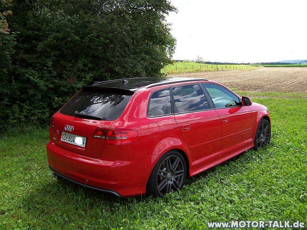SUCHE Fotos von S3 Sportback in BRILLIANTROT