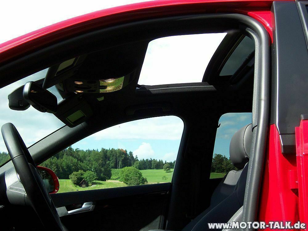 SUCHE Fotos von S3 Sportback in BRILLIANTROT