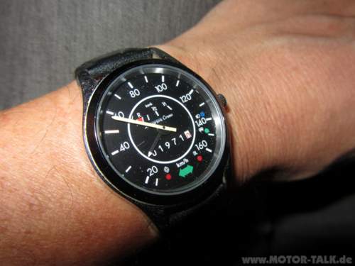 Uhr