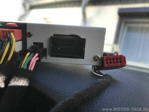 Car Anschluss mit LVDS Stecker