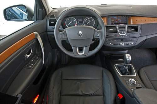 Renault-laguna-grandtour-729x486-a331cc6feb03d884