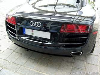 Kennzeichenhalter quattro GmbH