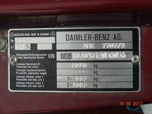 R107-datenschild-08259y