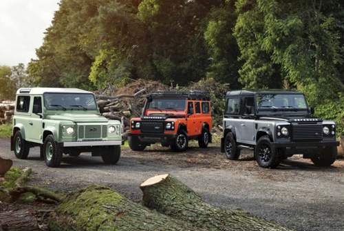 Seit 1990 trägt der Geländewagen von Land Rover den Namen Defender. 2016 endete die Produktion, 2018 stellt Land Rover das neue Modell vor