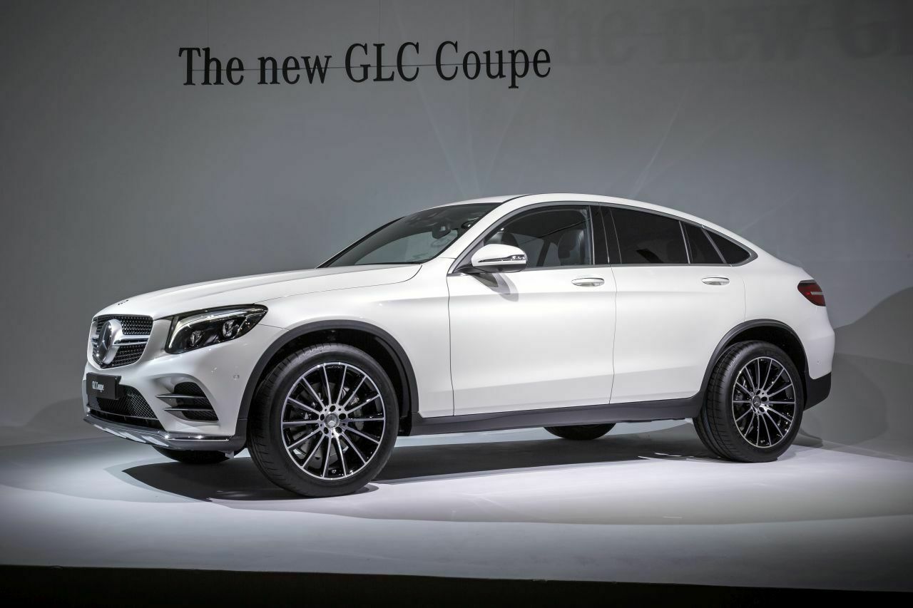 Länger und flacher als ein GLC: Das Mercedes GLC Coupé bei der Messepremiere