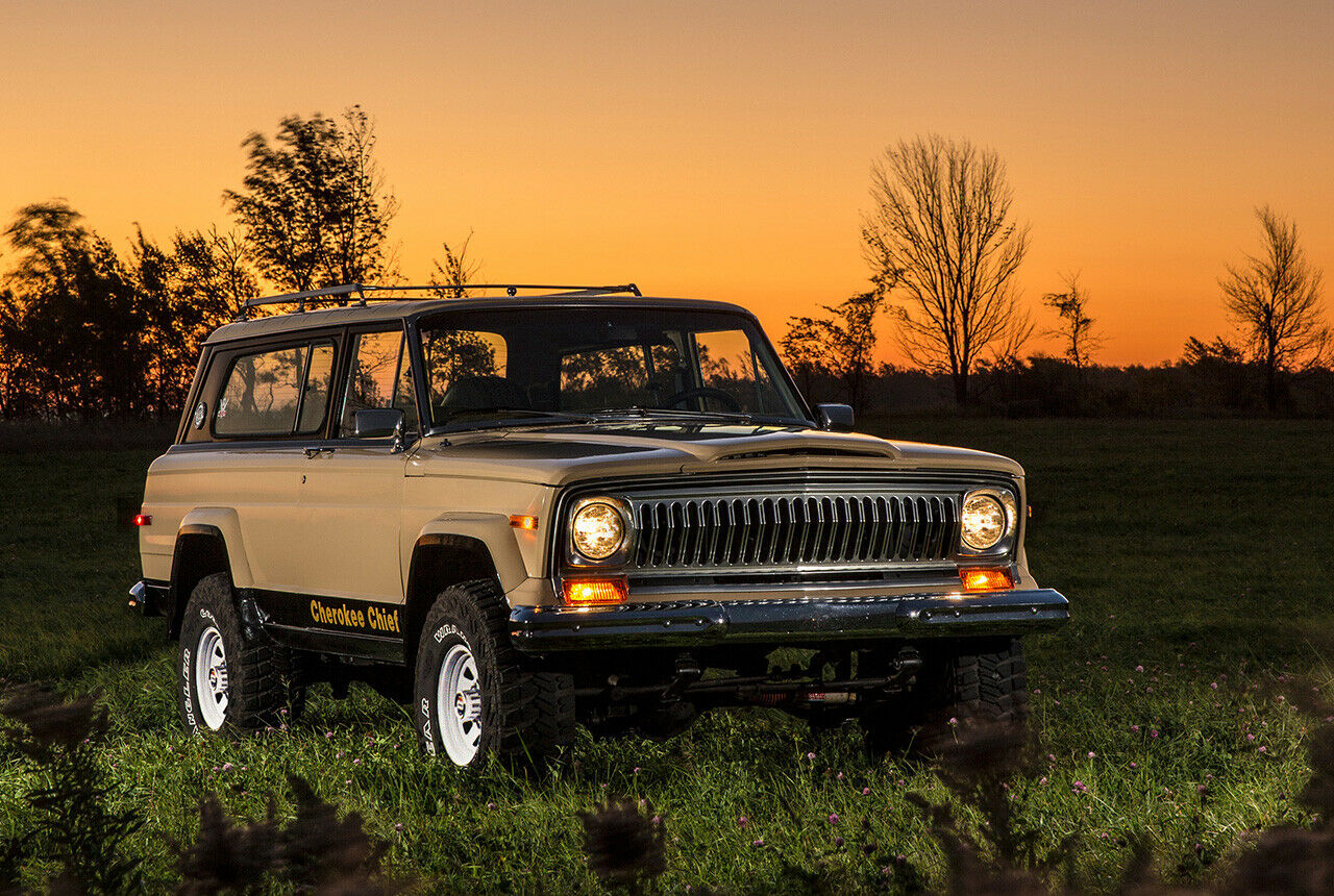 Der Jeep Cherokee gehörte zu den Pionieren des SUV-Booms. Die bis 1985 gebaute Baureihe wird inzwischen hoch gehandelt
