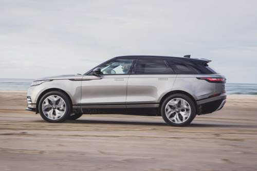 Der Radstand des Velar beträgt 2,87 Meter, die Außenlänge liegt bei 4,80 Metern