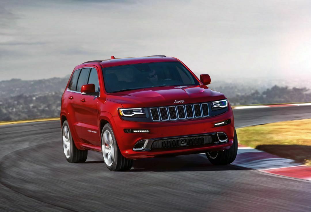 Jeep Grand Cherokee SRT: DIe Sportversion fährt in Zukunft ebenfalls mit acht Gängen vor.