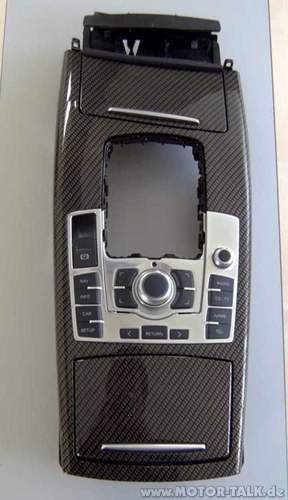 Mittelkonsole-carbon-optik-silbernes-mmi