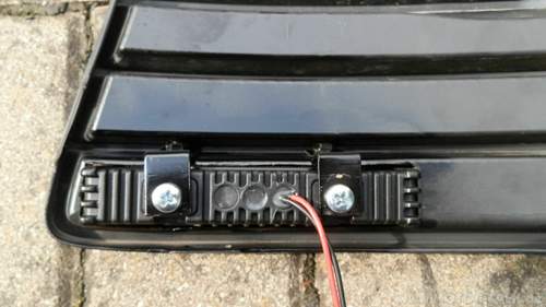 Ford-focus-iii-mk3-dyb-1-6-ti-vct-16v-trend-2013-08-11-tagfahrlicht-philips-led-daylight-4-einbau