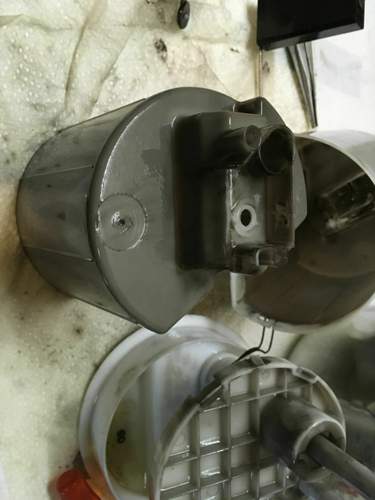 Rücklauftank von unten mit Ventilöffnung