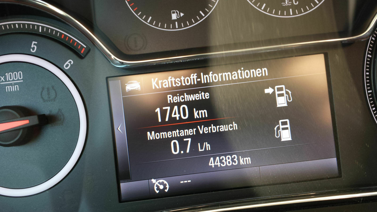 Tankanzeige Reichweite: Wer kann mehr?