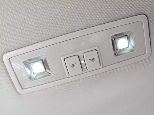 02-eine-led