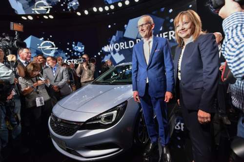 Ex-Opel-Chaf Karl-Thomas Neumann suchte die Nähe zu Detroit. Aber: GM wollte Opel offenbar nur noch loswerden - der "Verkauf" kam die Amerikaner in jedem Fall teuer zu stehen