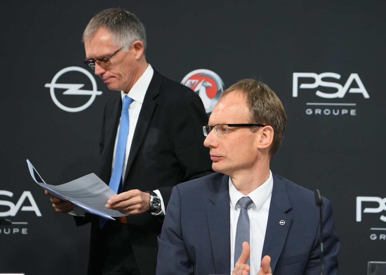 PSA-Chef Carlos Tavares und Opel-Chef Michael Lohscheller am 9. November 2017 bei der Präsentation des Opel-Zukunftsplans