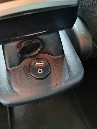 USB Buchse Astra K in rund