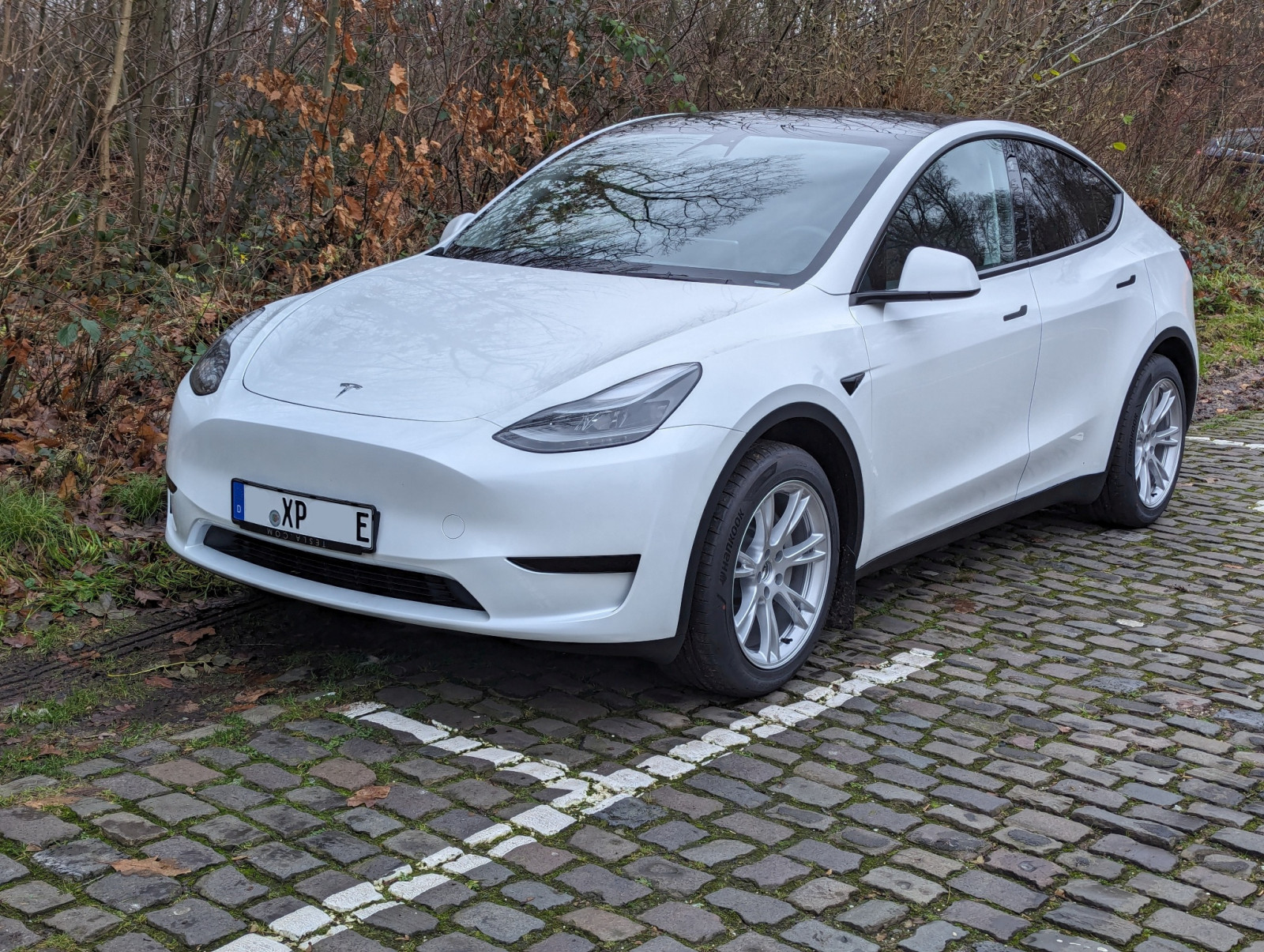 Tesla Model Y Standard Range RWD Test