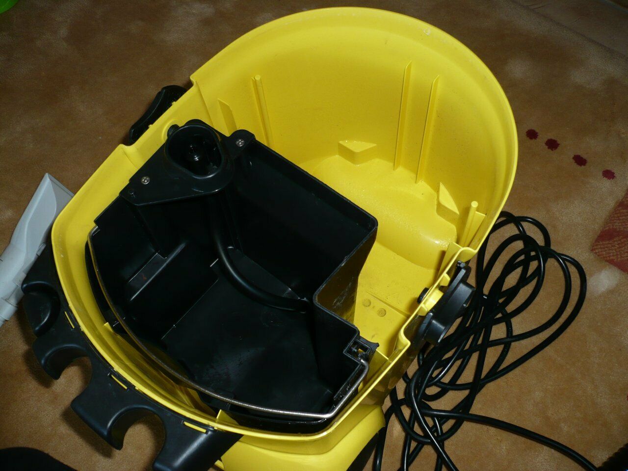 Testbericht über Waschsauger Kärcher SE2001