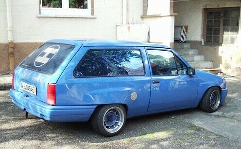 Thread für alles rund um den Corsa...