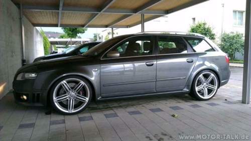 RS4 mit KW Gewindefedern und 20" Felgen